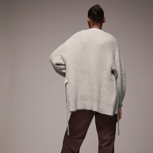 ZARA Crossover Knit Cardigan - Picture 4 of 12